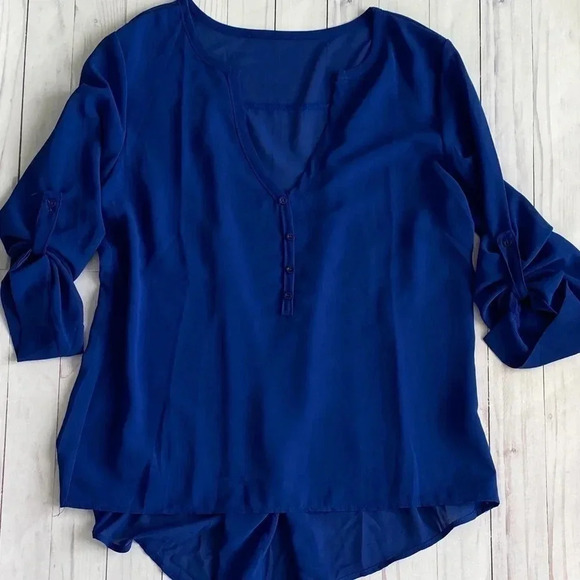 Electric Blue Blouse Sz Sm - Picture 1 of 7
